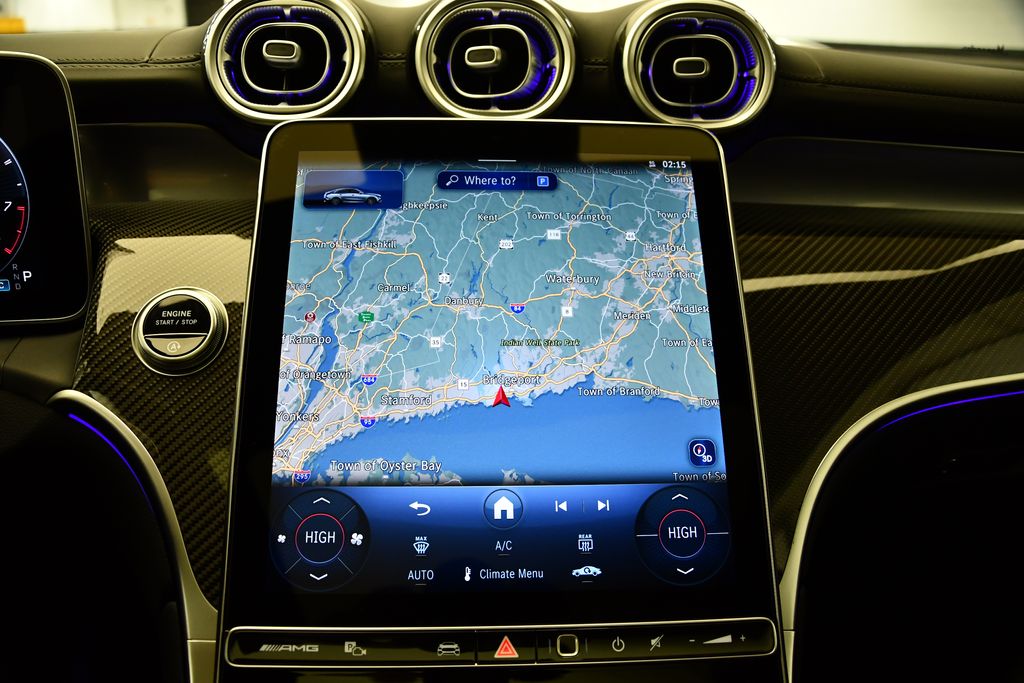 Thumbnail: 2025 Mercedes-Benz GLC - 27