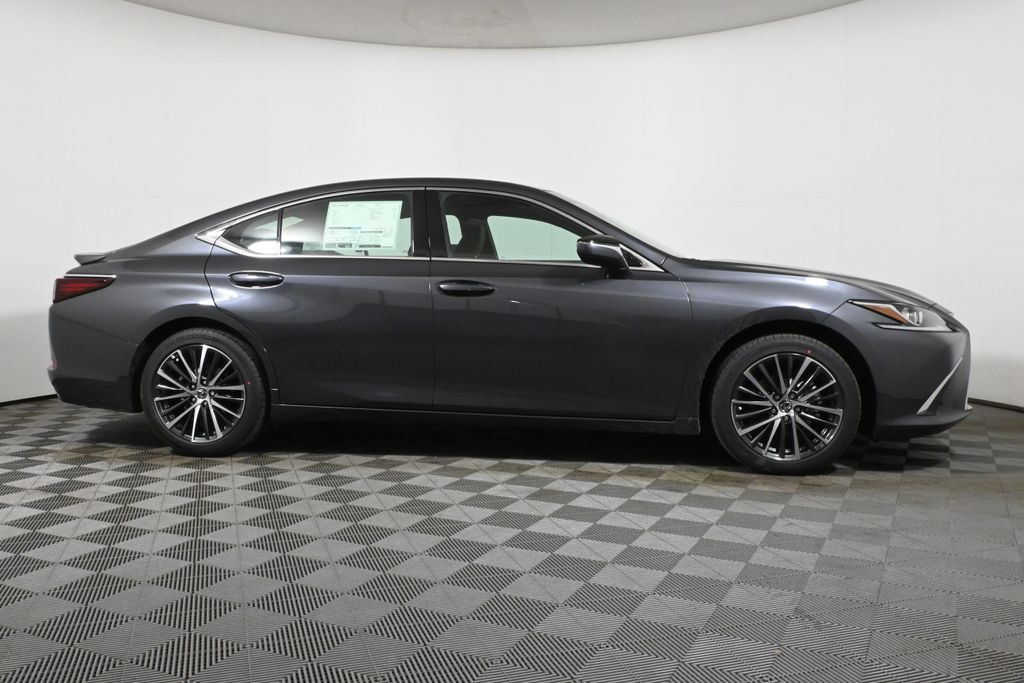 2025 Lexus ES 350 Luxury 8