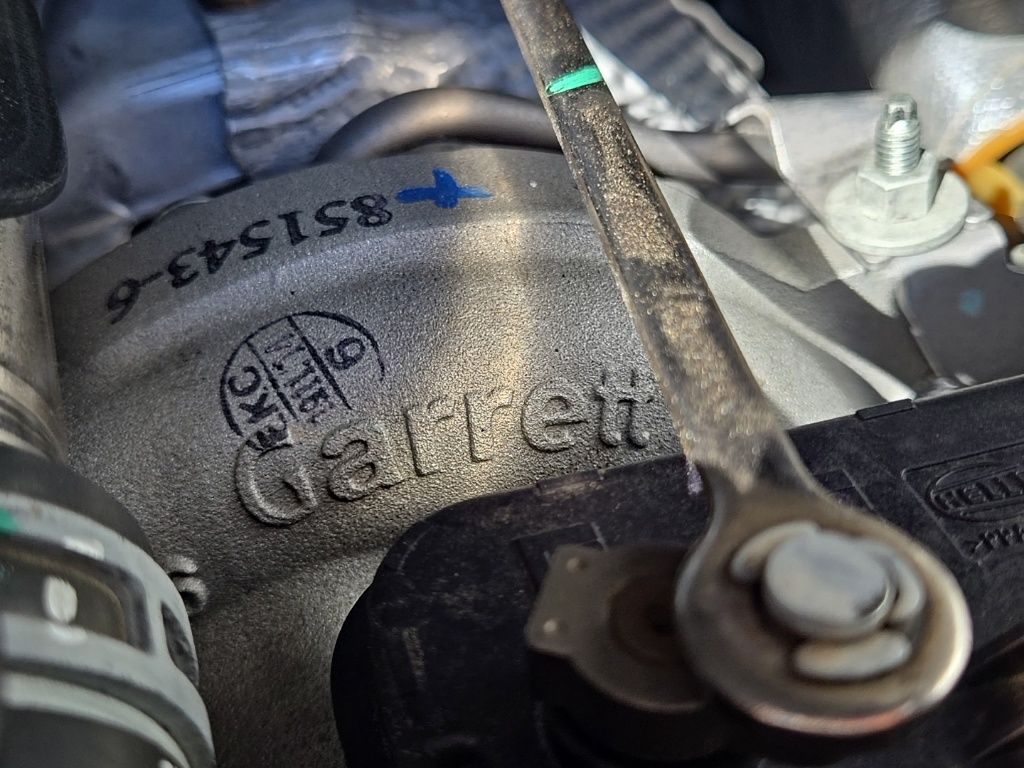 Used 2021 White/off-white Jeep Sport S image 51