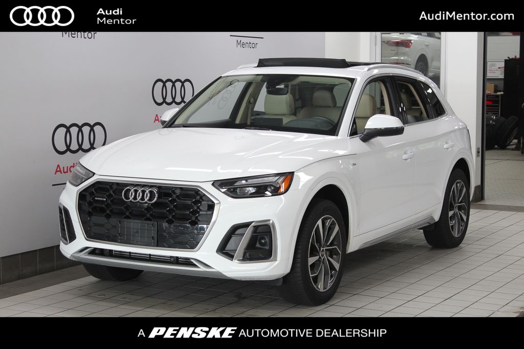 Thumbnail: 2022 Audi Q5 - 1