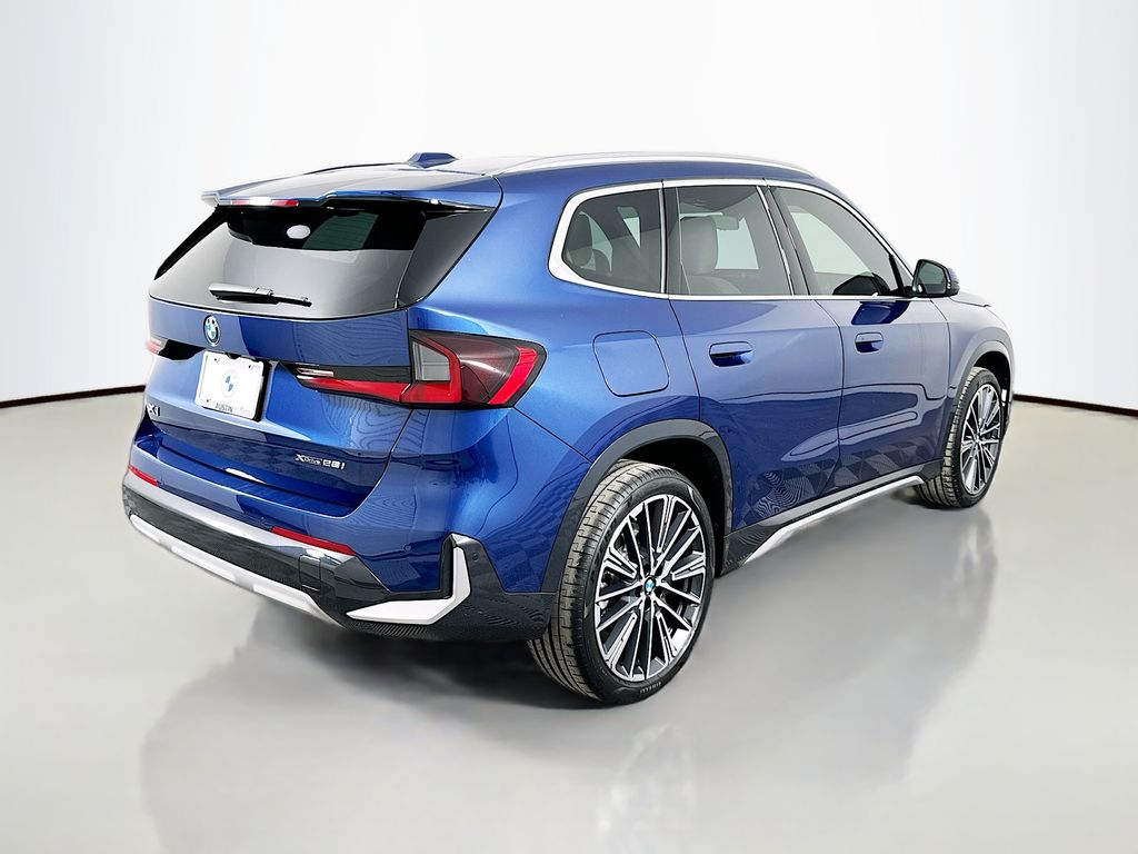 Thumbnail: 2025 BMW X1 - 5
