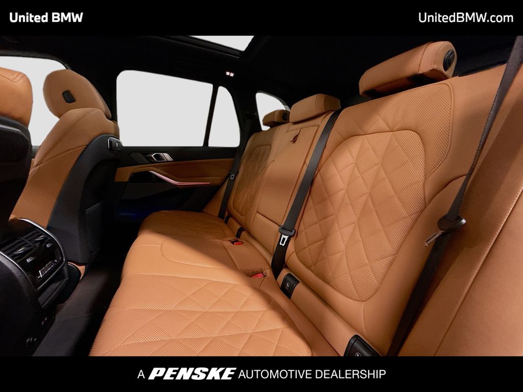 Thumbnail: 2026 BMW X5 - 13