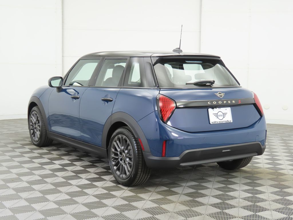 Thumbnail: 2025 MINI Cooper Hardtop - 7