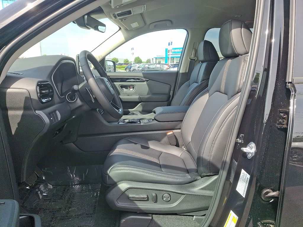 2026 Honda Passport  6