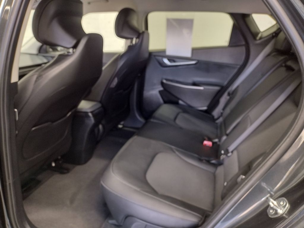 2024 Kia EV6 Light