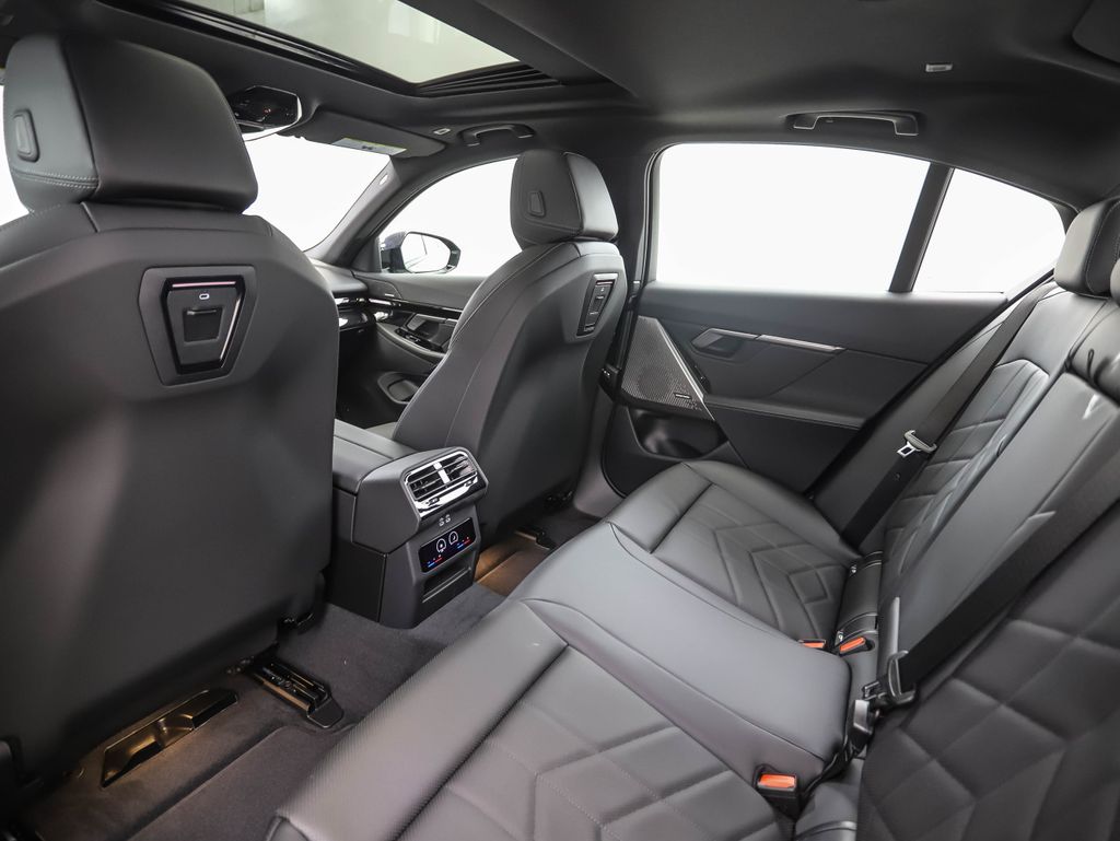 Thumbnail: 2026 BMW 5 Series - 22