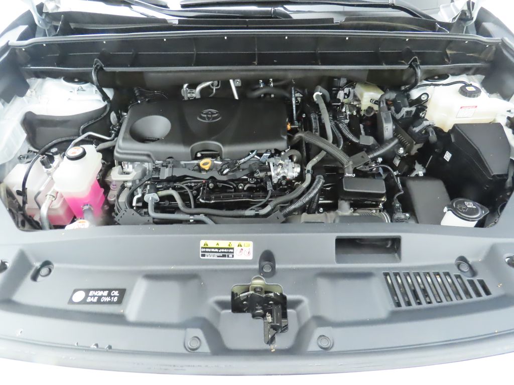 Thumbnail: 2023 Toyota Highlander - 29