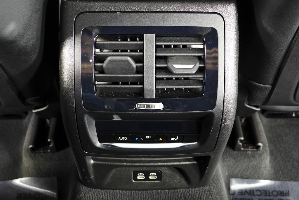 Thumbnail: 2023 BMW X3 - 24