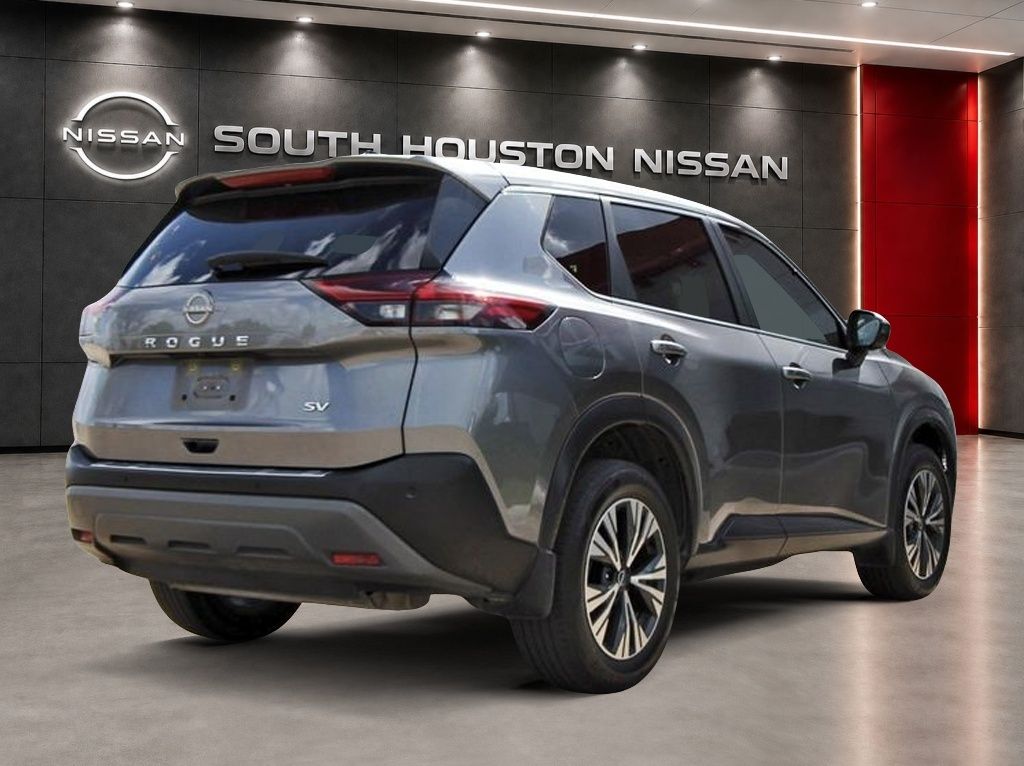 2023 Nissan Rogue SV - 3