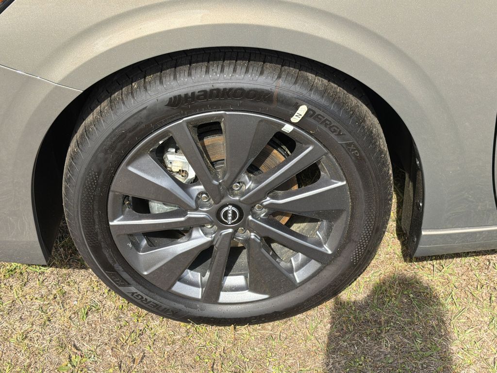New 2026 Nissan Sentra Sedan