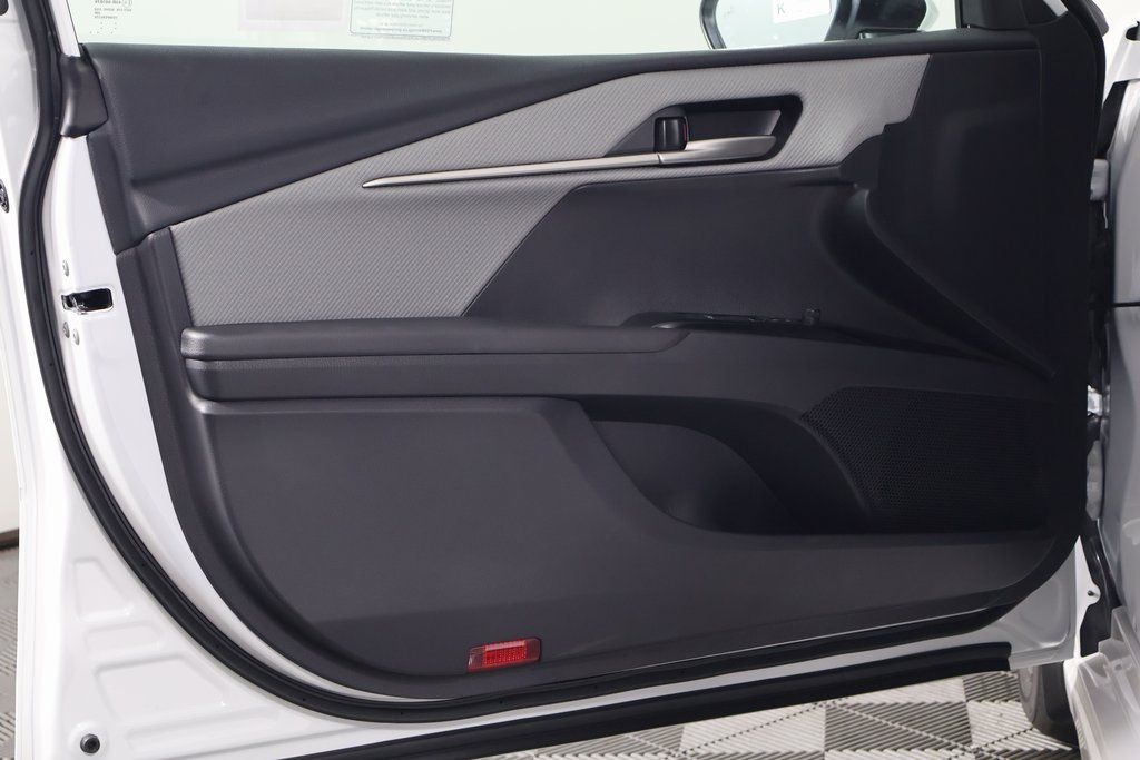 Thumbnail: 2025 Toyota Camry - 7