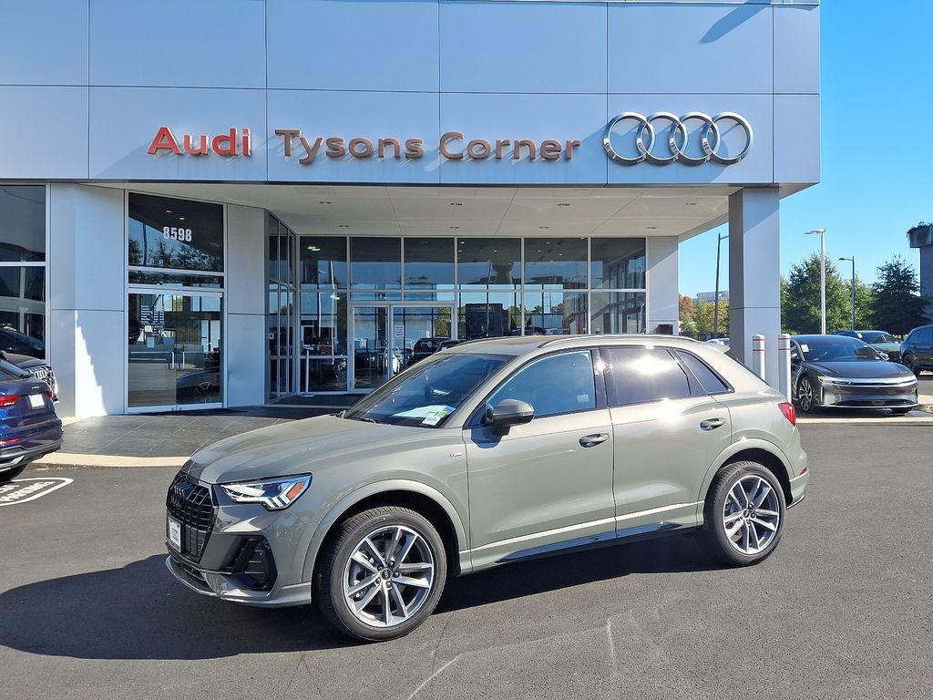 2024 Audi Q3  -
                Vienna, VA