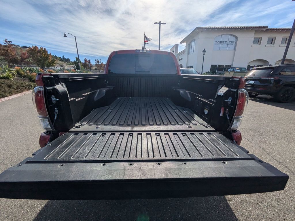 2021 Toyota Tacoma TRD Sport 23