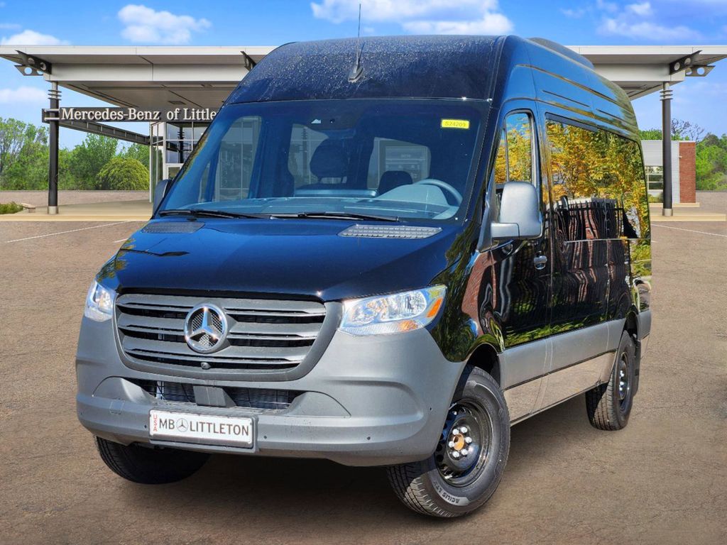 2024 Mercedes-Benz Sprinter 2500 Passenger 144 WB 1