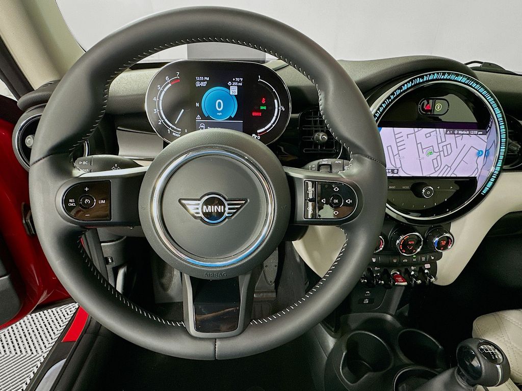 Thumbnail: 2024 MINI Cooper - 11