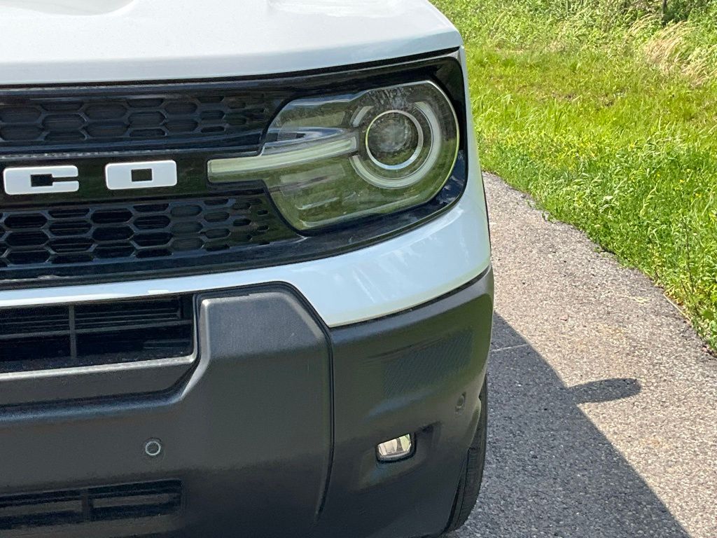 New 2026 White Ford Outer Banks image 2