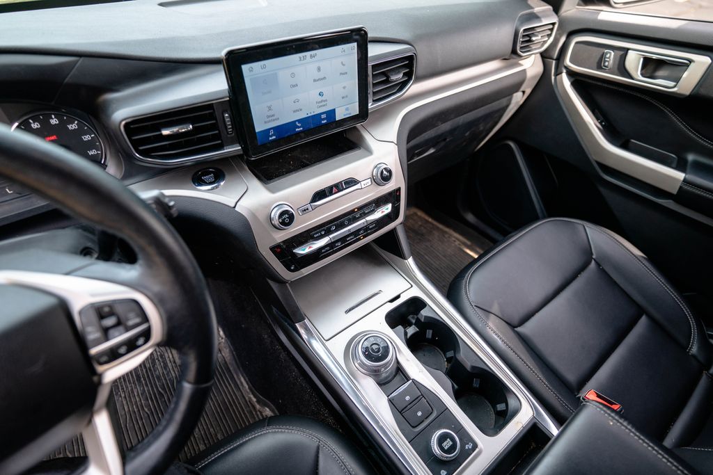 Used 2022 Ford Explorer SUV
