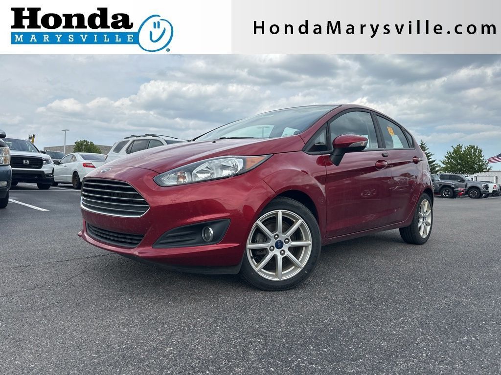 Ruby Red Metallic Tinted Clearcoat 2017 Ford Fiesta SE Hatchback Hatchback Front-Wheel Drive 6-Speed Automatic