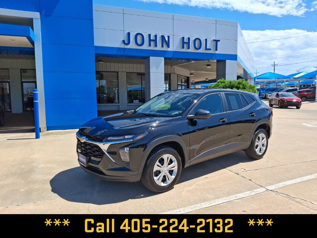 Mosaic Black Metallic 2025 Chevrolet Trax SUV / Crossover Front-Wheel Drive 6-Speed Automatic