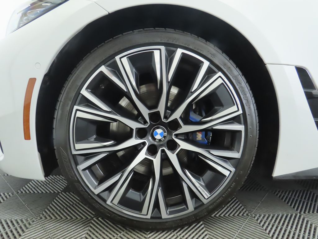 Thumbnail: 2022 BMW 4 Series - 31