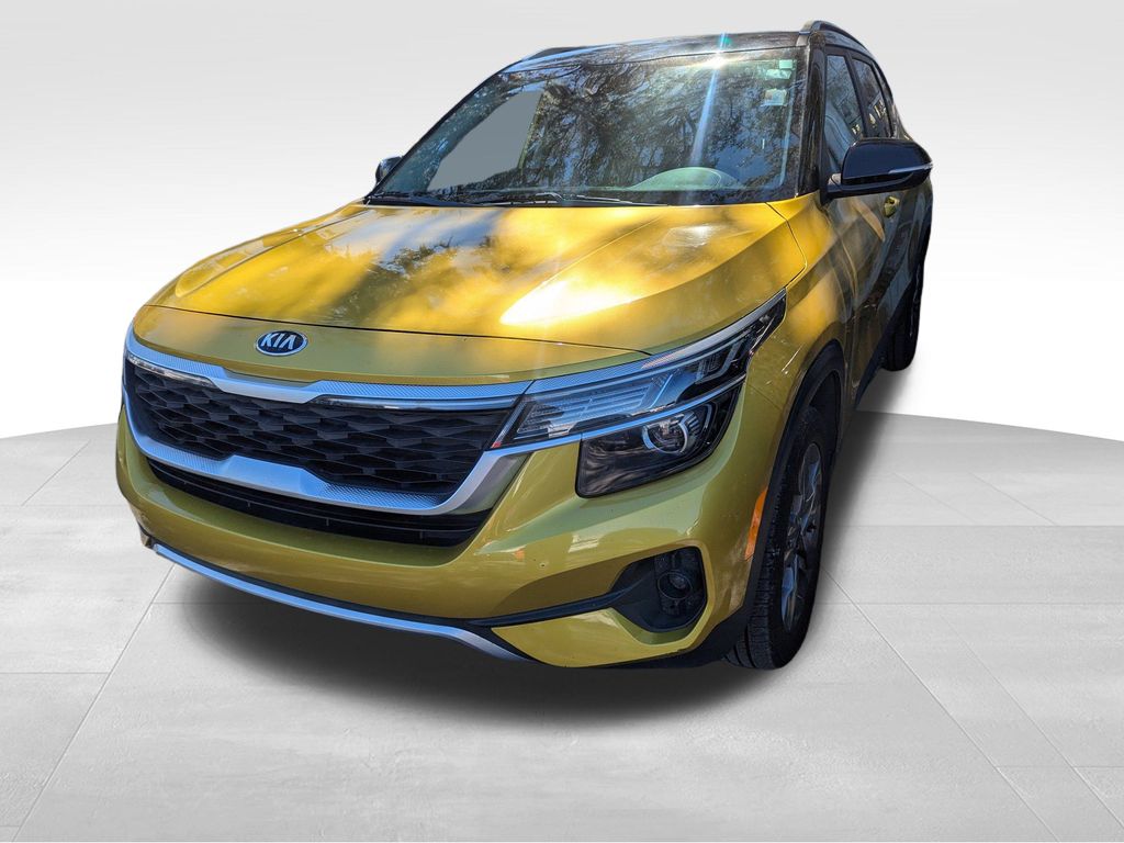 used 2021 Kia Seltos car, priced at $11,891