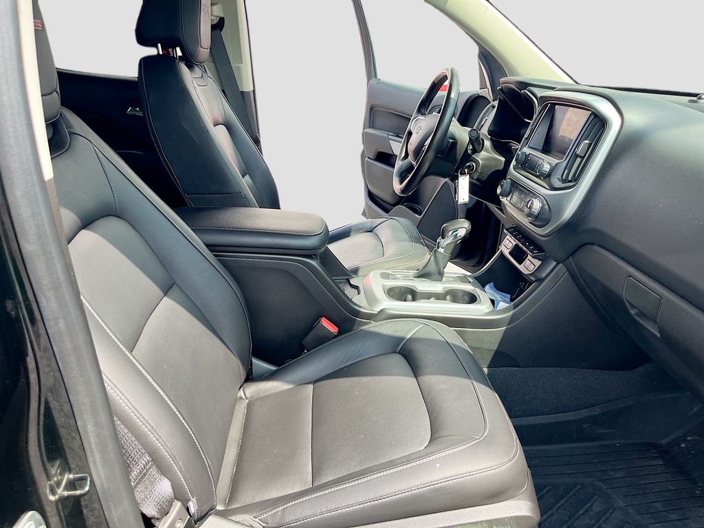 Used 2022 Black Chevrolet ZR2 image 28