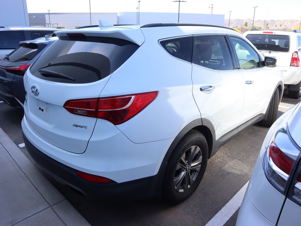 Thumbnail: 2014 Hyundai Santa Fe - 4