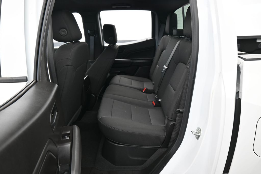 Used 2025 Summit White Chevrolet Trail Boss image 28