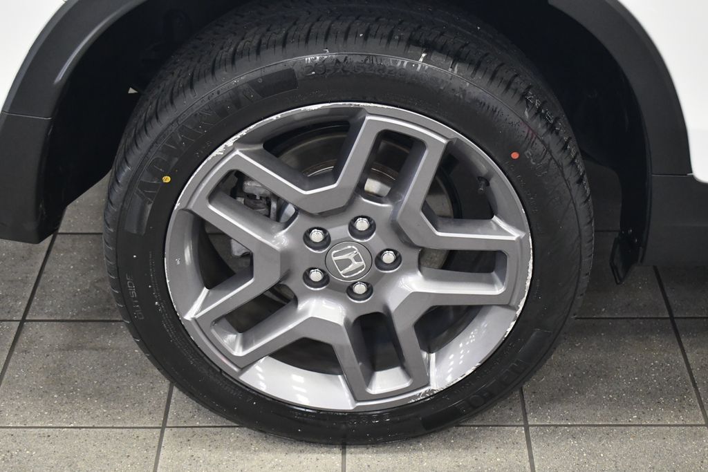 Thumbnail: 2023 Honda Passport - 13