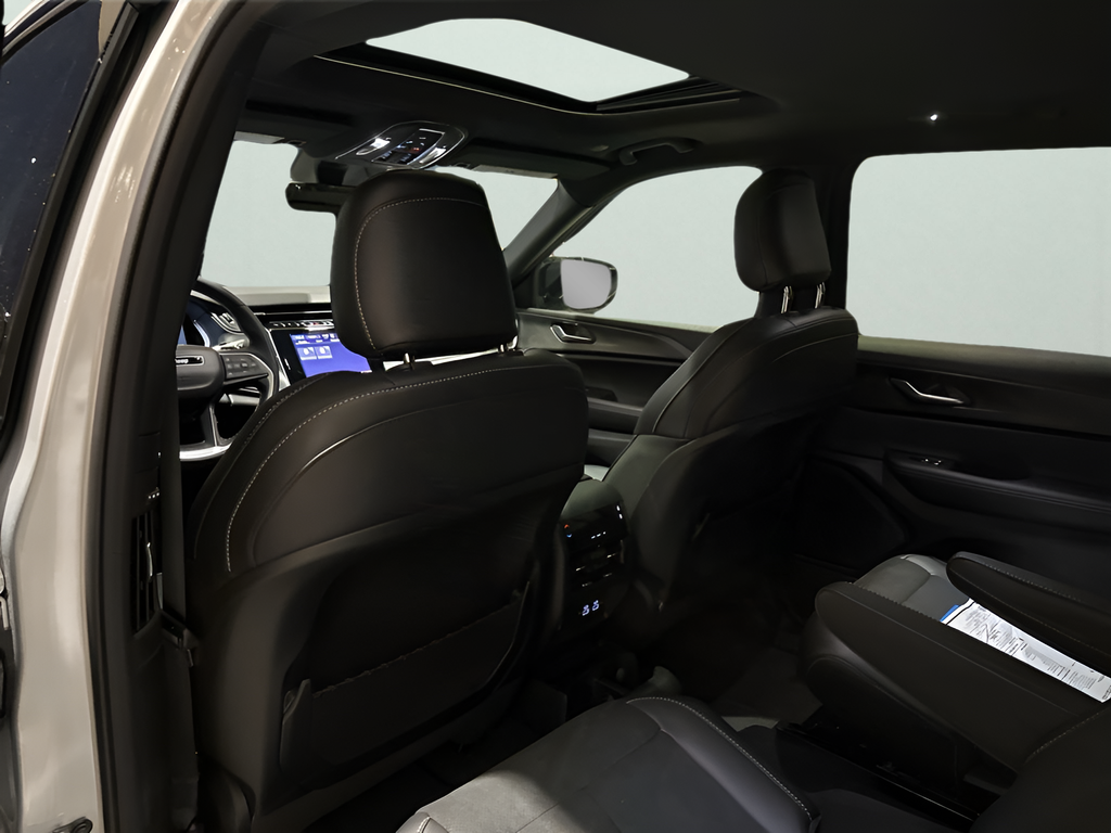 New Car 2025 Jeep Grand Cherokee L  Altitude X For Sale Under $50,000 In Austin, Texas