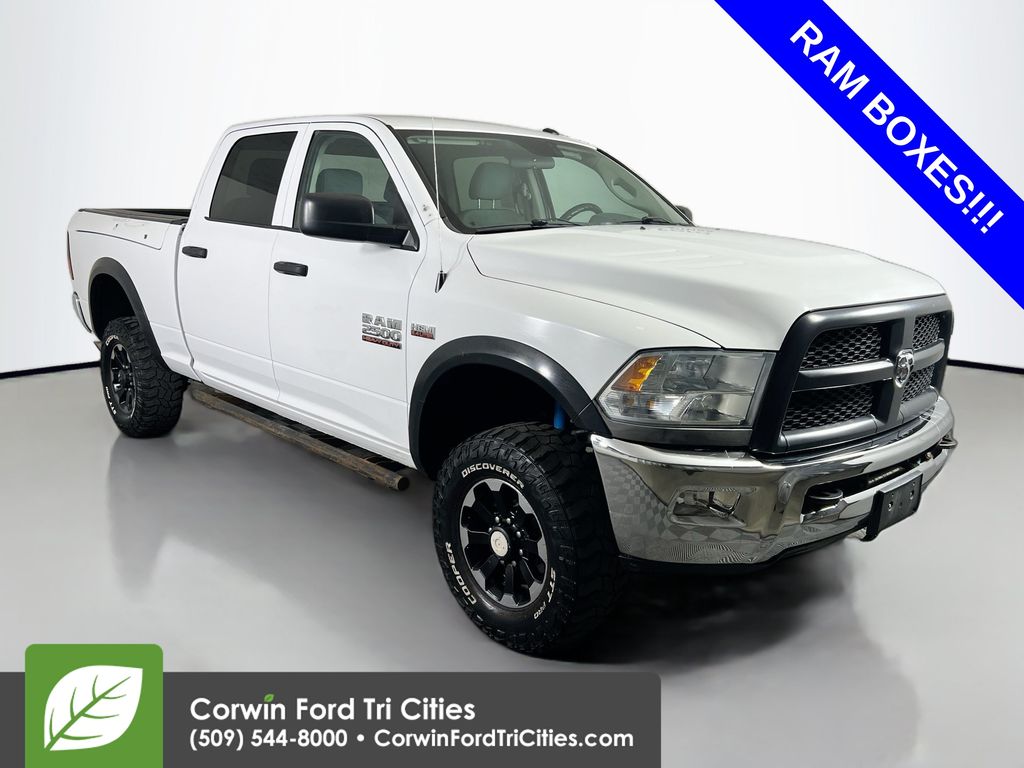 Bright White Clearcoat 2018 RAM 2500 Pickup Truck Four-Wheel Drive 6-Speed Automatic