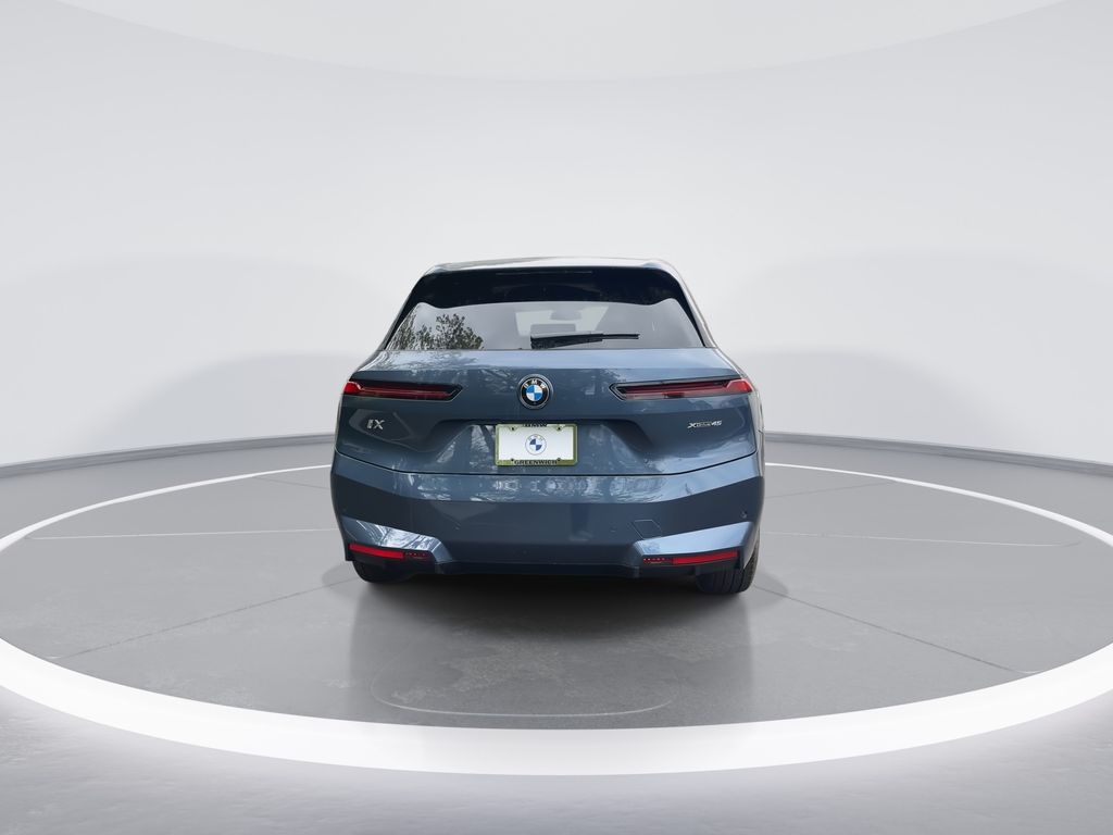 Thumbnail: 2026 BMW iX - 7