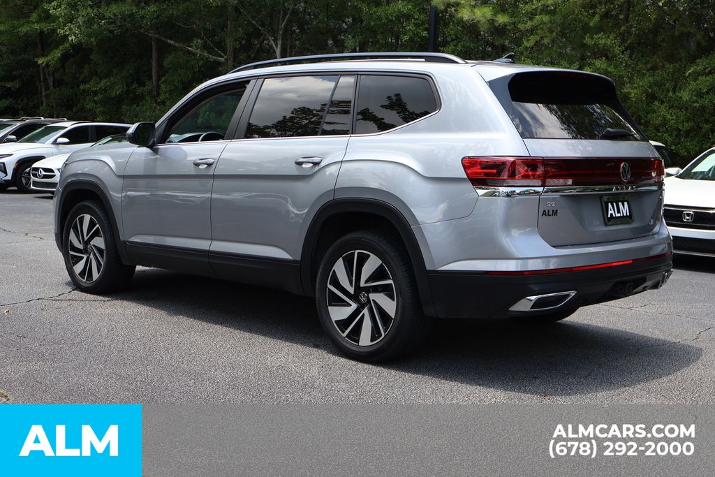 Used 2024 Silver Volkswagen 2.0T SE w/Technology image 8