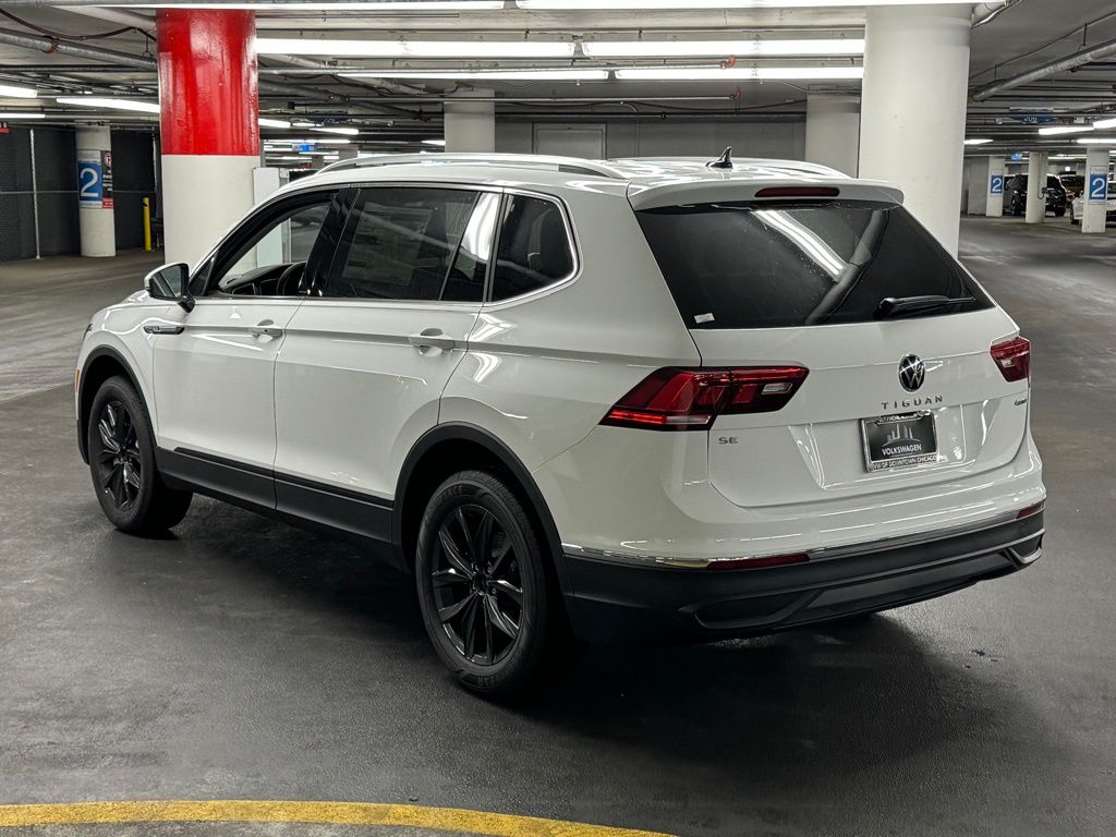 2024 Volkswagen Tiguan 2.0T SE 4