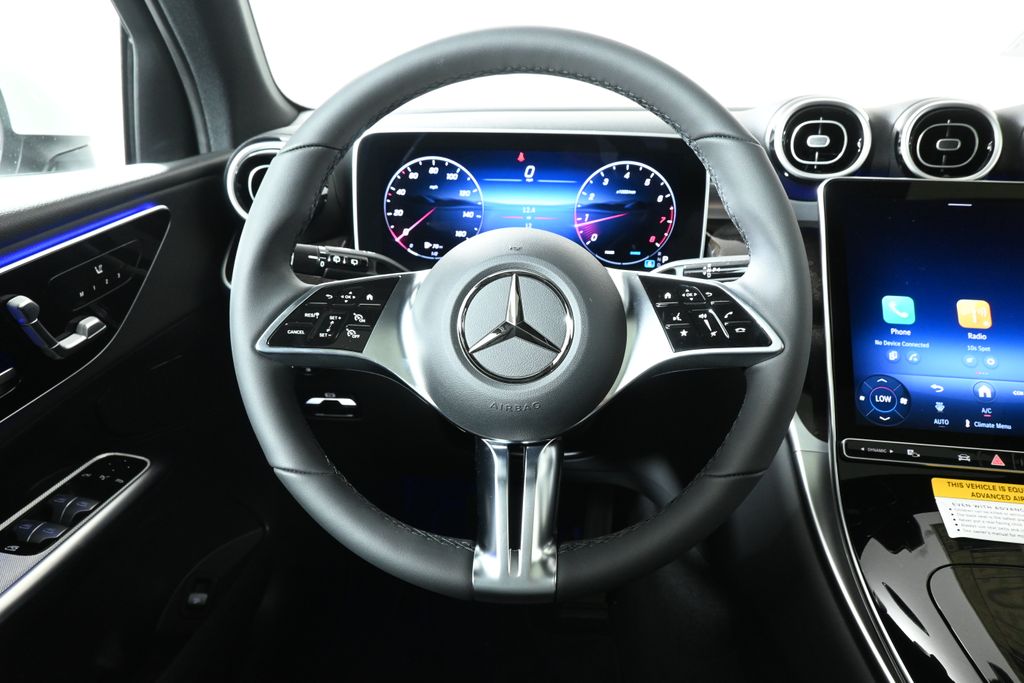 2025 Mercedes-Benz GLC 300 14
