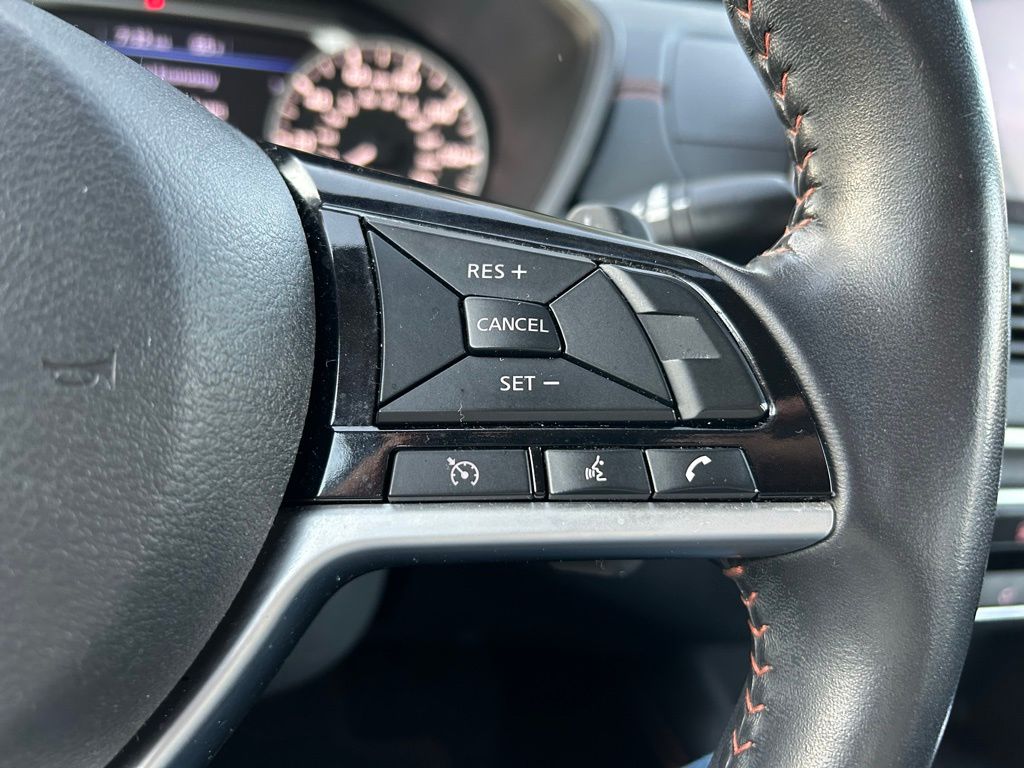 Thumbnail: 2020 Nissan Altima - 19