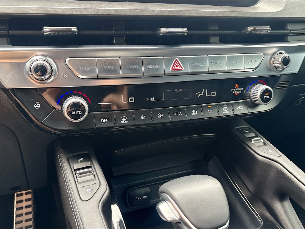 Used 2025 Black Kia SX X-Line image 16