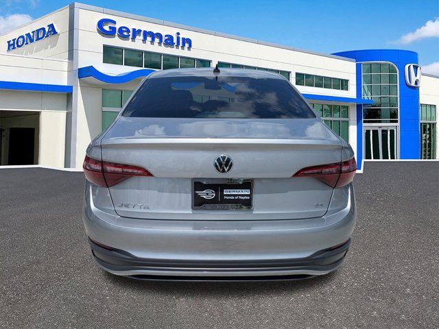 Used 2023 Silver Volkswagen 1.5T SE image 5
