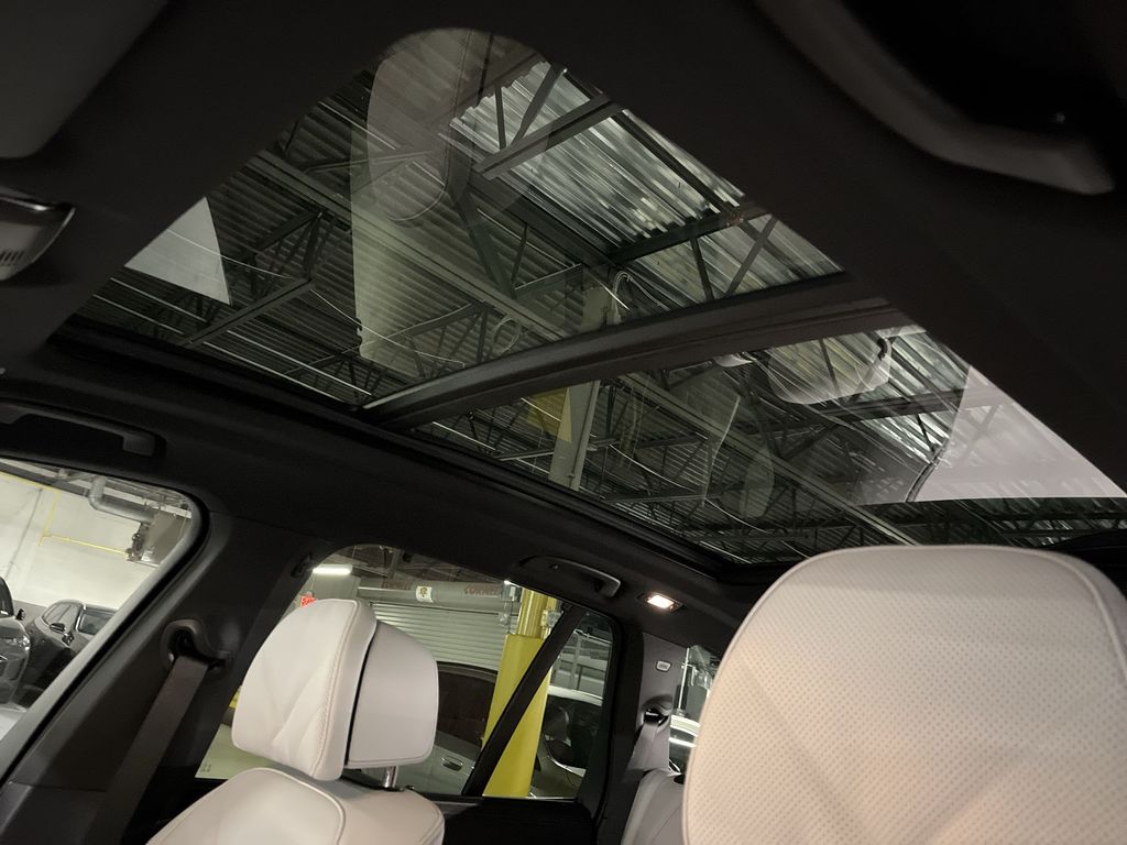 Thumbnail: 2026 BMW X5 - 22