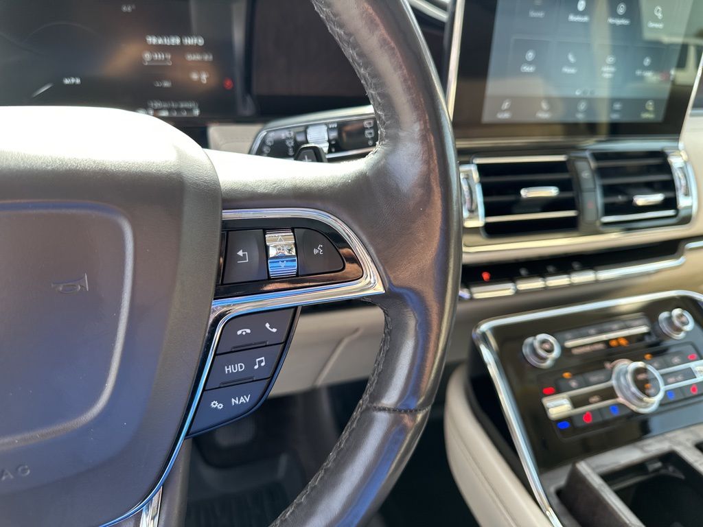 Used Car 2020 Lincoln Navigator L  L Reserve For Sale Under $35,000 In Austin, Texas