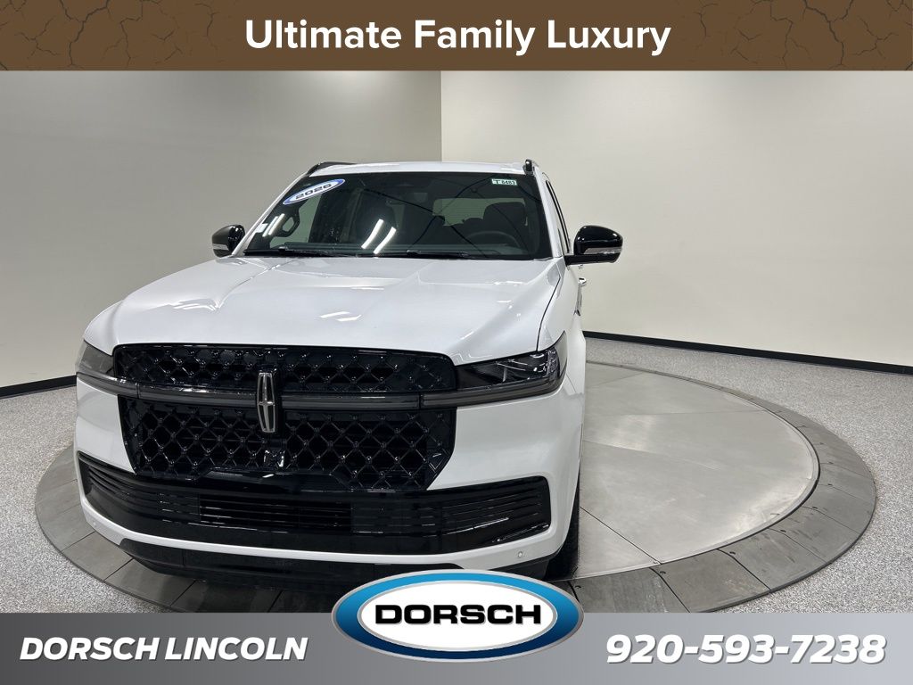 new 2026 Lincoln Navigator L car, priced at $109,230