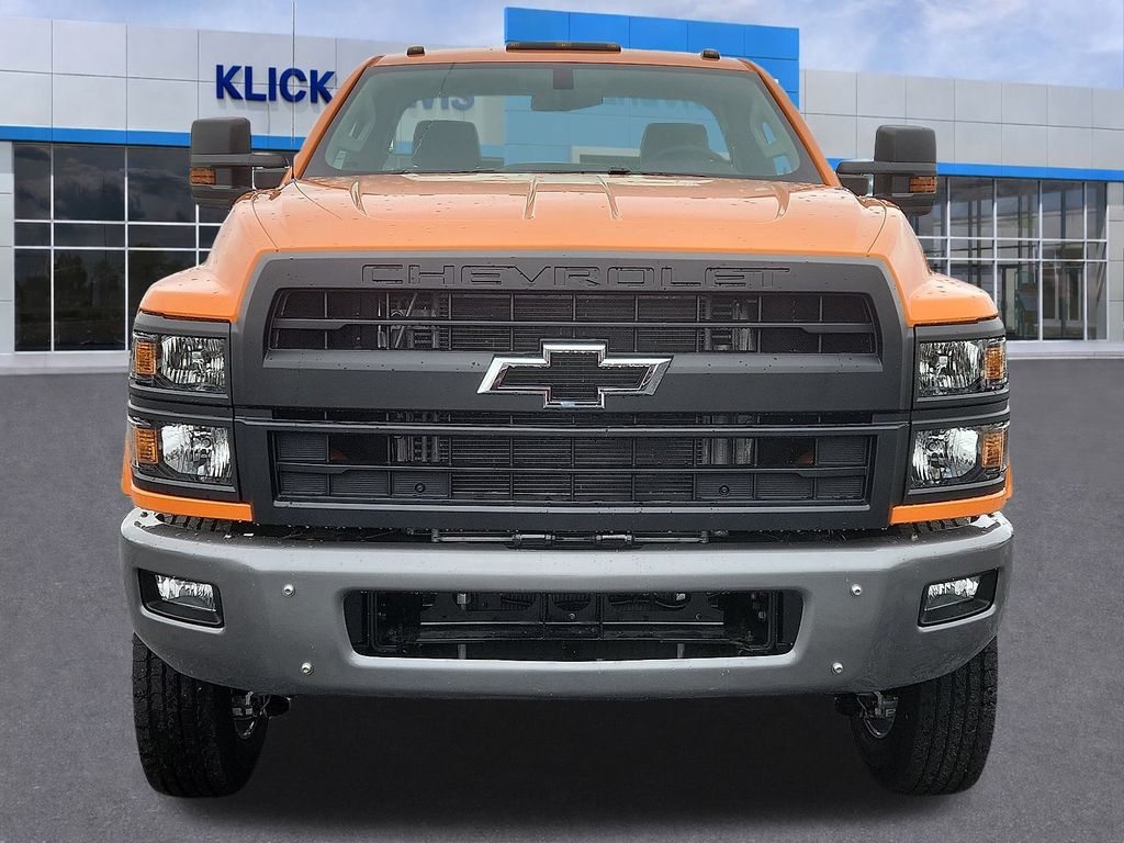 2023 Chevrolet Silverado 6500HD - 1
