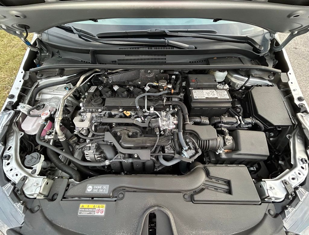 Thumbnail: 2025 Toyota Corolla - 10