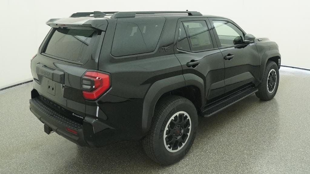 Thumbnail: 2026 Toyota 4Runner - 32