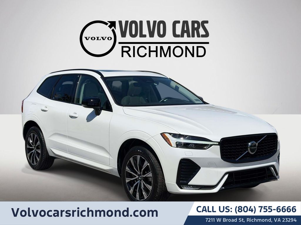 2024 Volvo XC60 B5 Core Dark Theme AWD