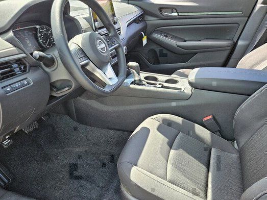 New 2025 Nissan Altima Sedan