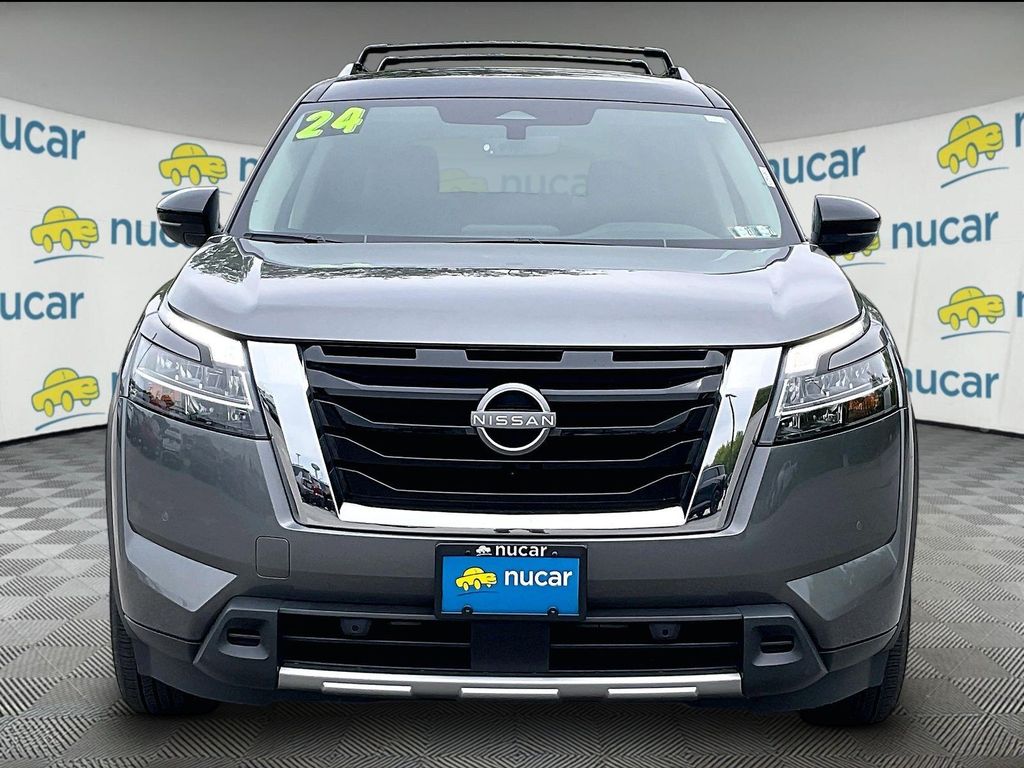 2024 Nissan Pathfinder — photo 2