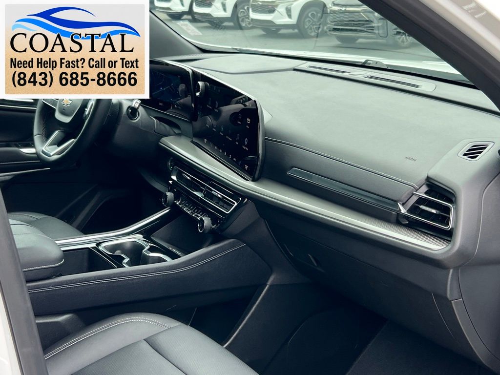 2025 Chevrolet Traverse LT White at Bob Mills Chevrolet