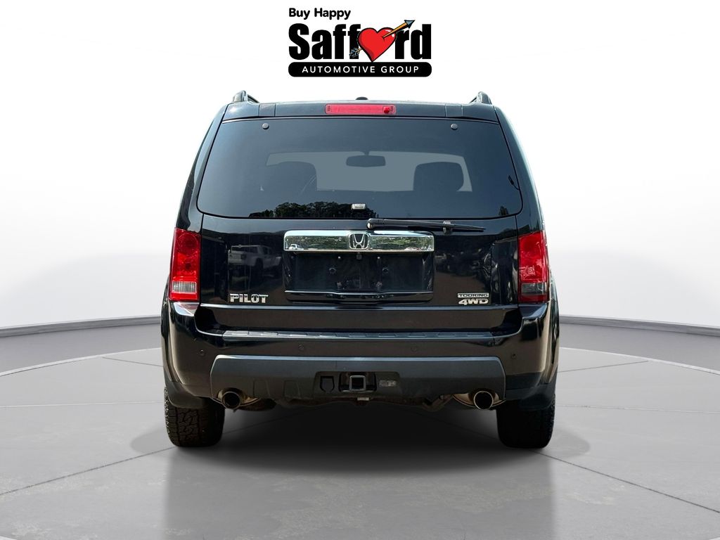 Used 2011 Black Honda Touring image 7