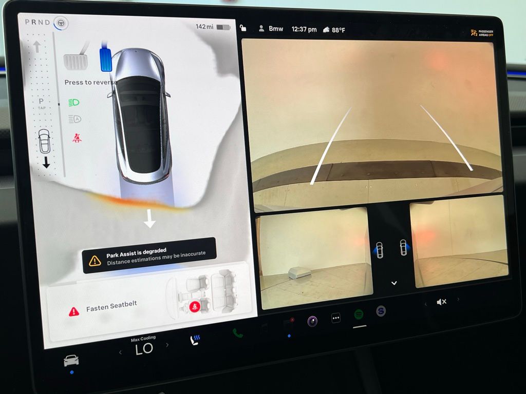 Thumbnail: 2025 Tesla Model 3 - 17